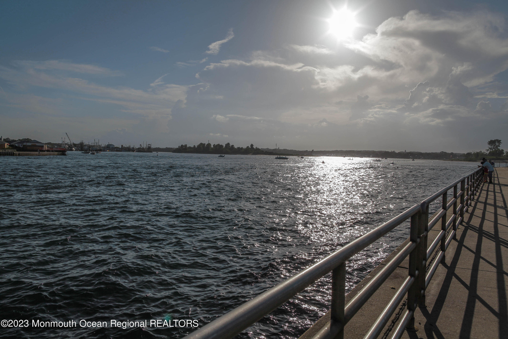 239 Beach Front - Photo 27