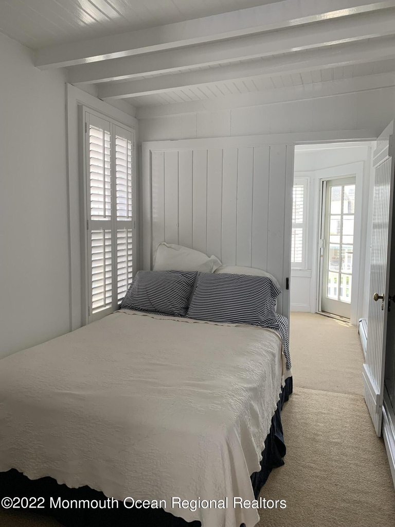 13 Heck Avenue - Photo 15