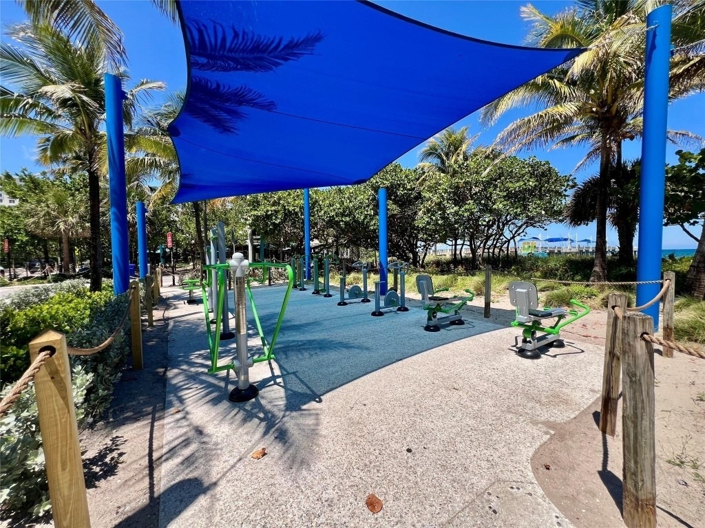 133 N Pompano Beach Boulevard - Photo 24