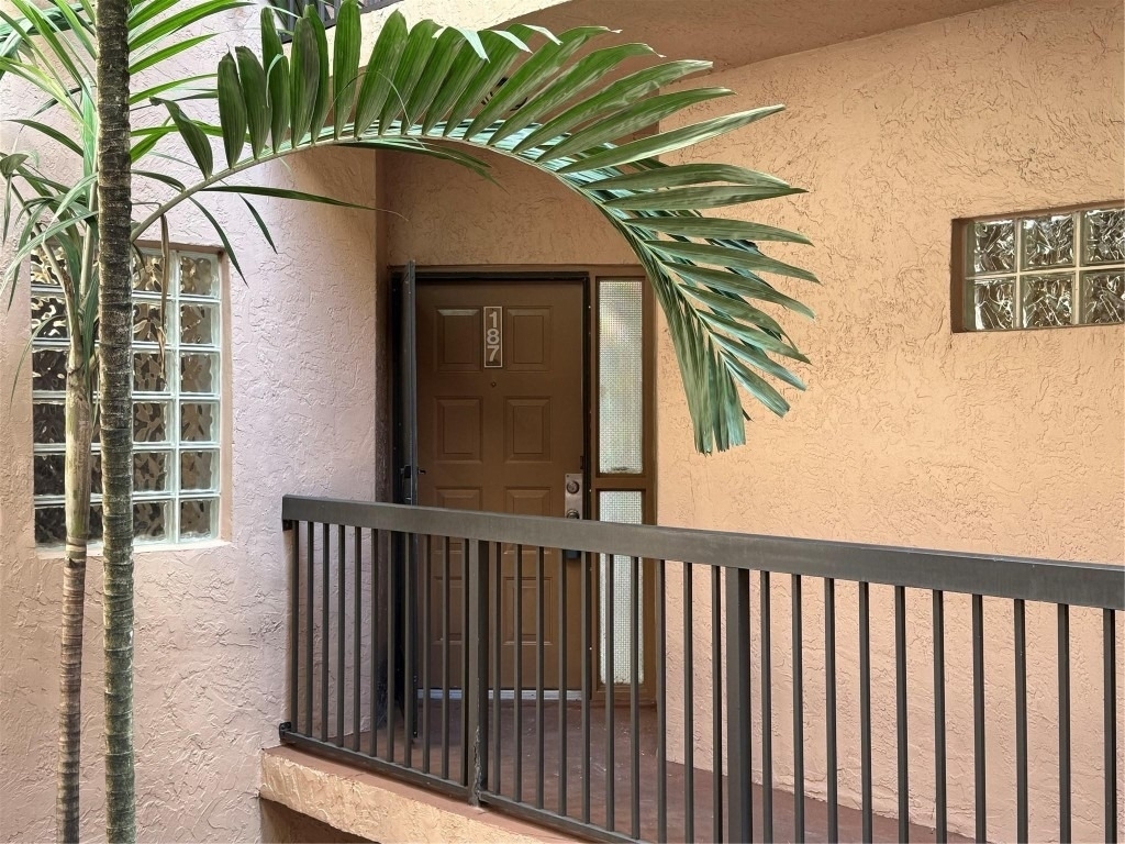 10790 Nw 14th Street - Photo 2
