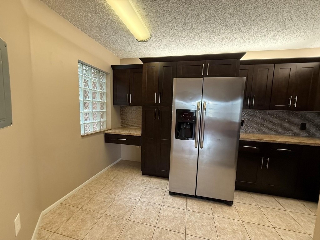 10790 Nw 14th Street - Photo 4