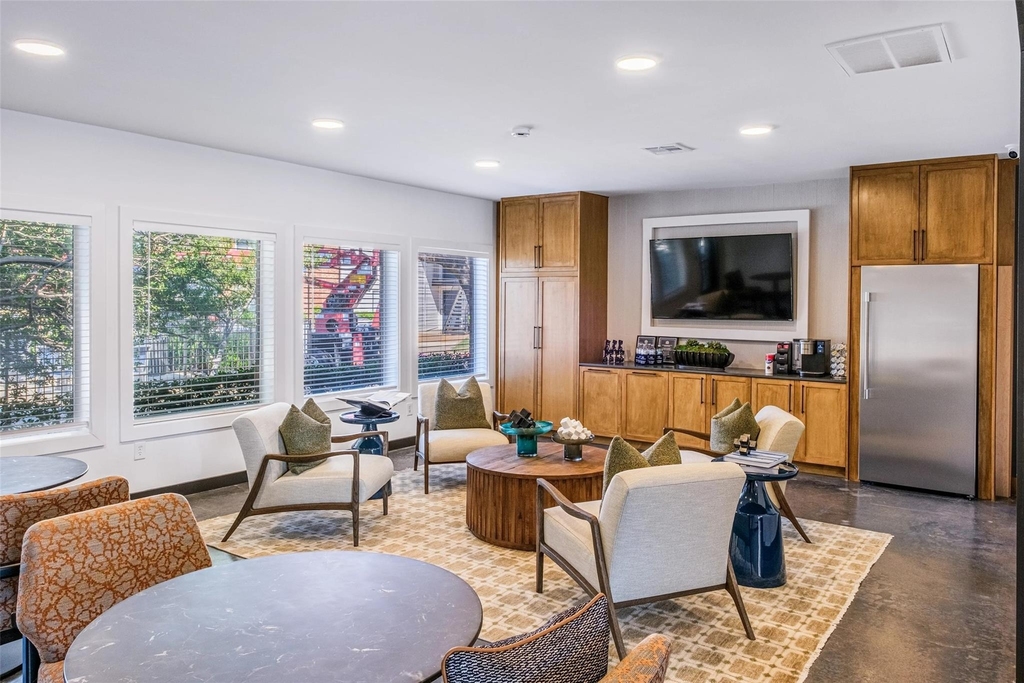 4600 West Pioneer Drive - Photo 39
