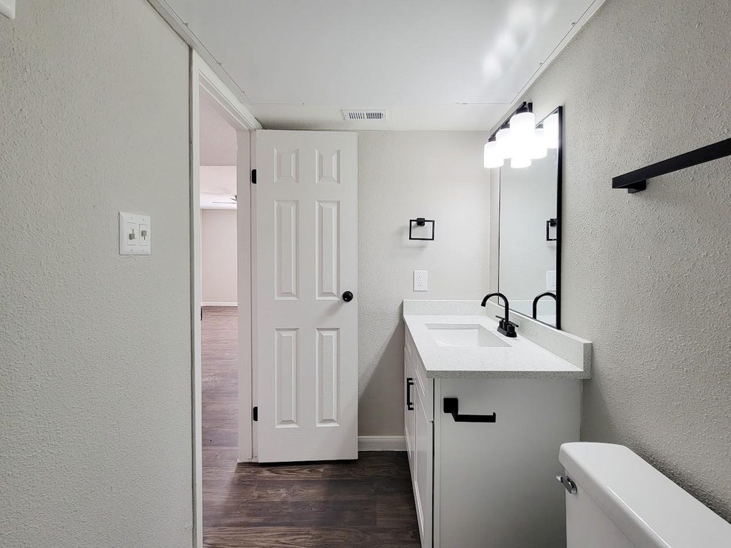 12335 Antoine Drive - Photo 19