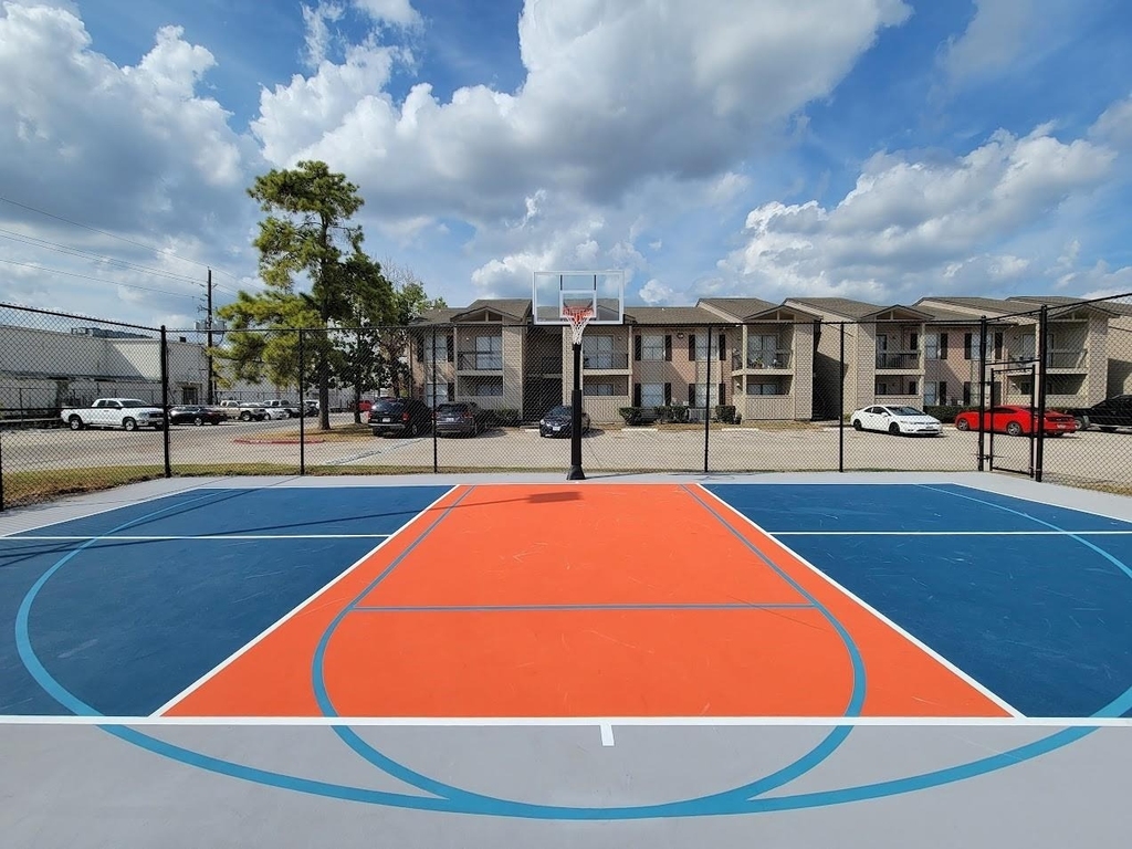 12335 Antoine Drive - Photo 3