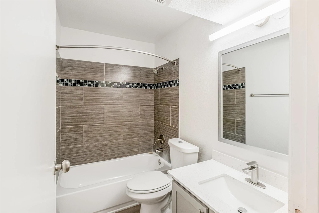 4600 West Pioneer Drive - Photo 14