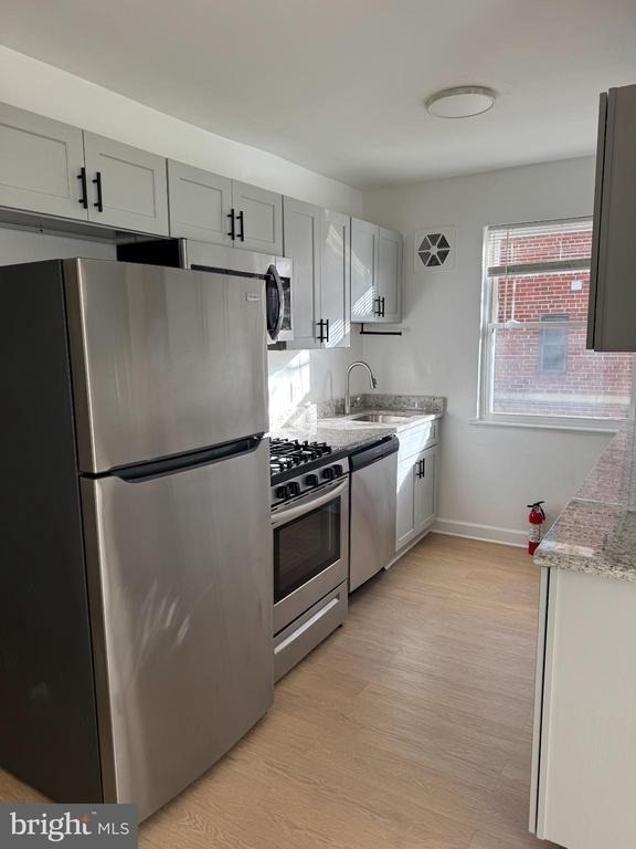 1635 6th Street Nw - Photo 7
