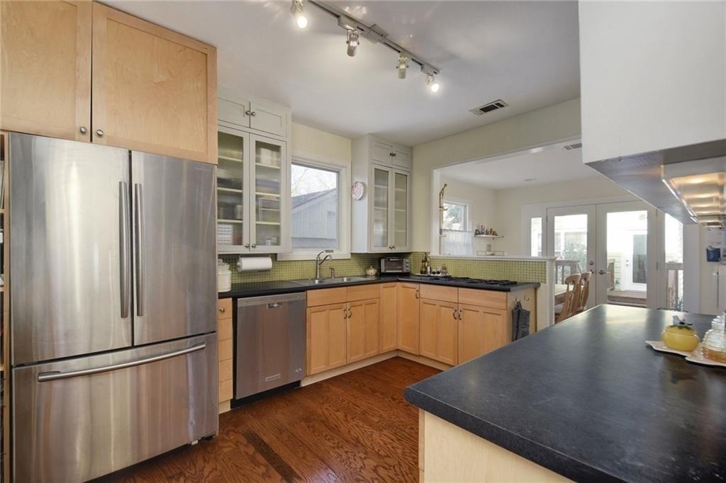 4412 Barrow Ave - Photo 8