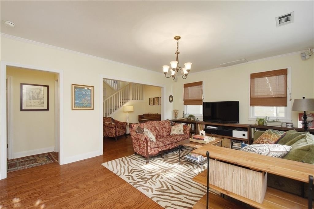 4412 Barrow Ave - Photo 2