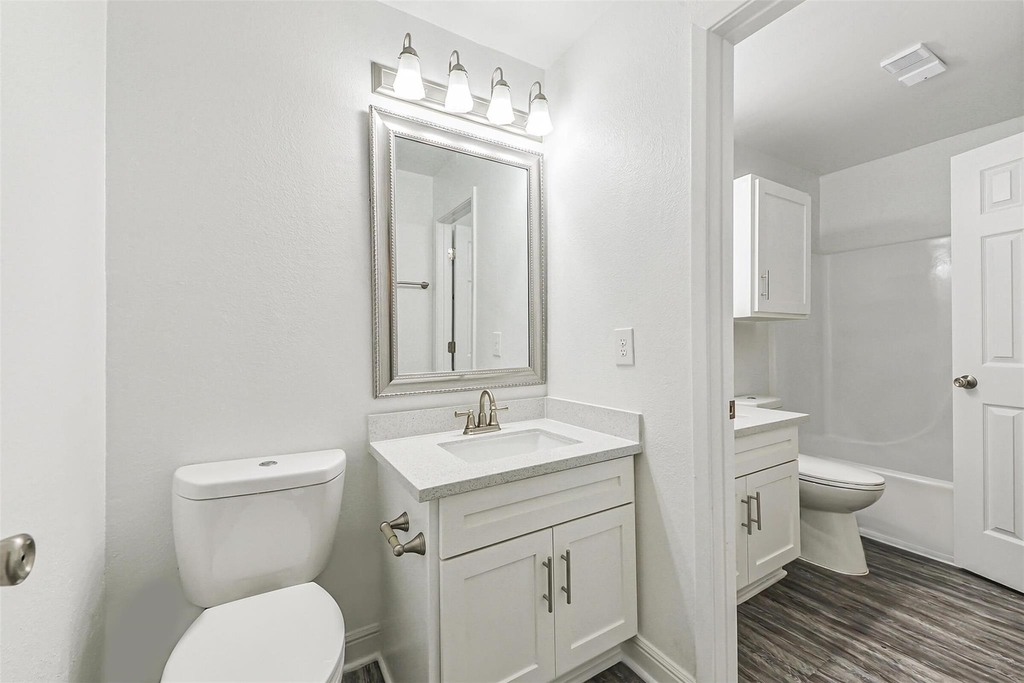 1111 W Main Street - Photo 15