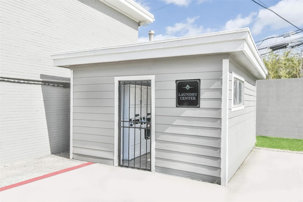 8271 Stone Street - Photo 16