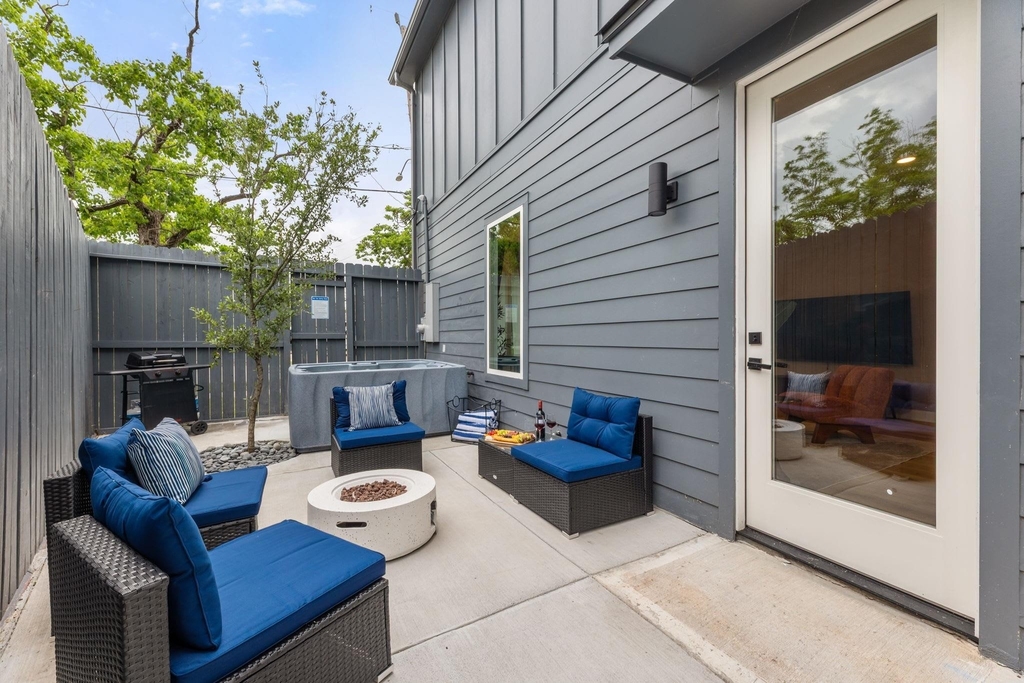 515 Altic Street - Photo 2