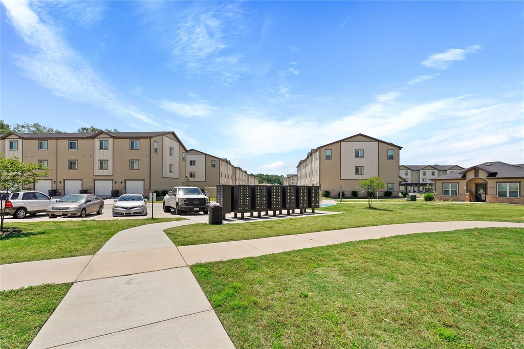 12603 Telge Road - Photo 16