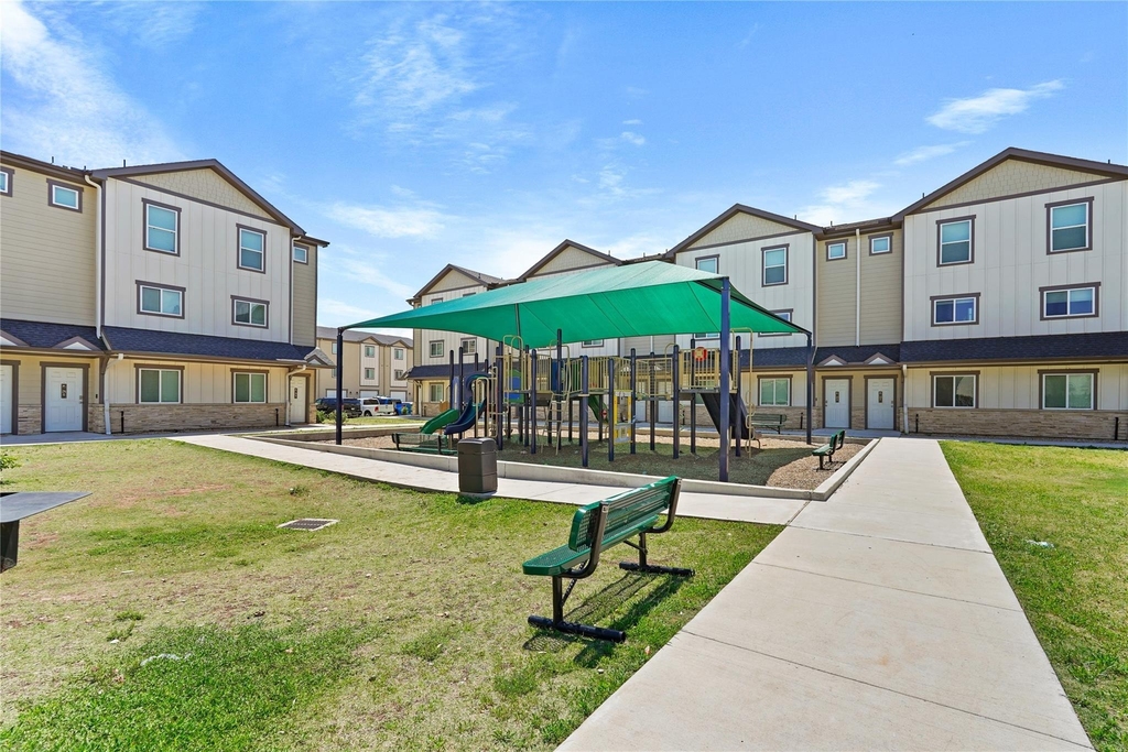 12603 Telge Road - Photo 12