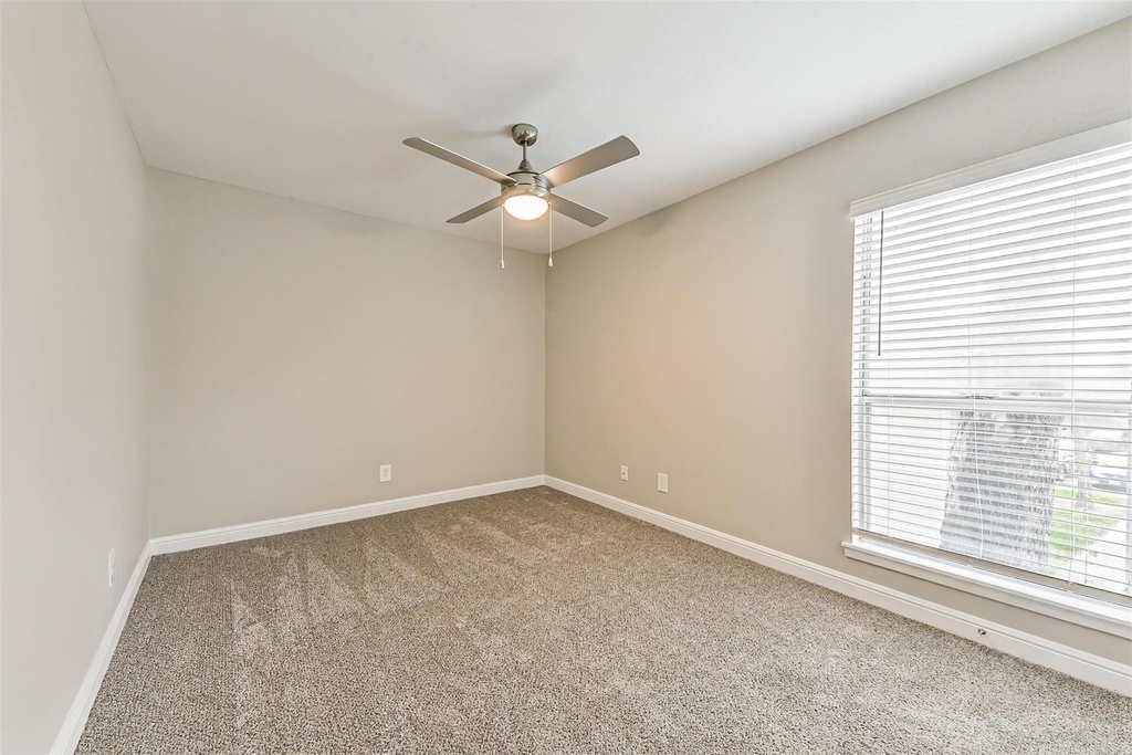 1111 W Main Street - Photo 35