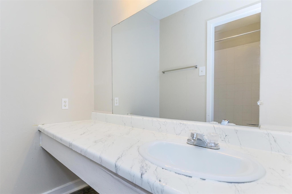 8271 Stone Street - Photo 9
