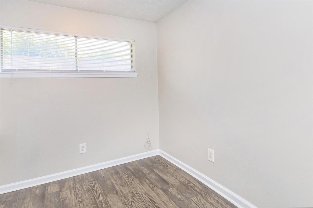 8271 Stone Street - Photo 4