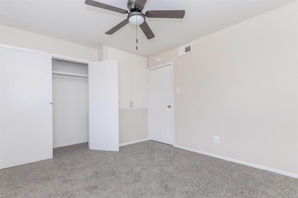 8271 Stone Street - Photo 9