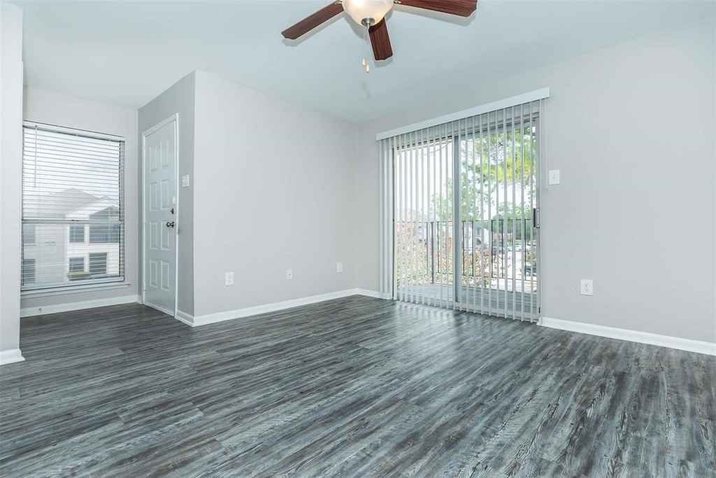1111 W Main Street - Photo 26