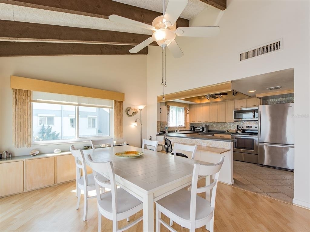 1401 Gulf Boulevard - Photo 11