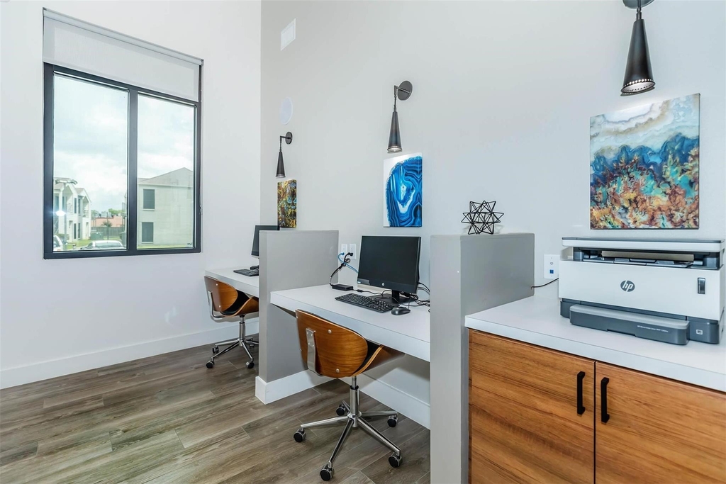 1111 W Main Street - Photo 43