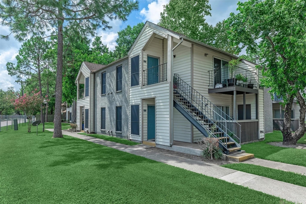 1111 W Main Street - Photo 32