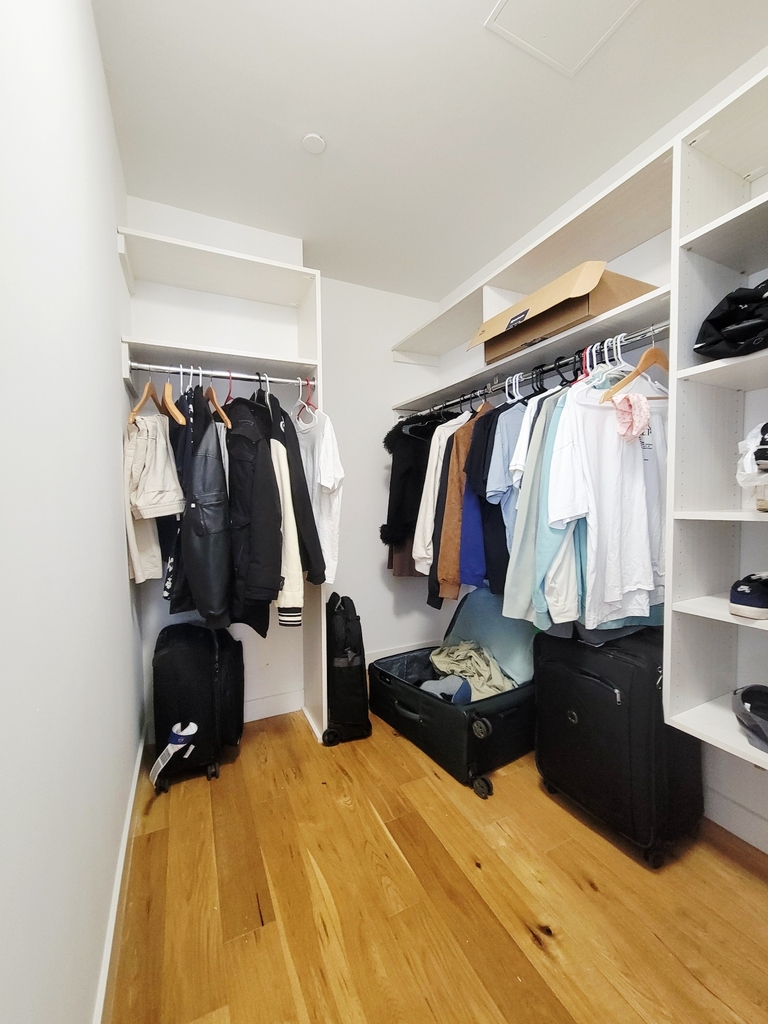 45-50 Pearson Street - Photo 3