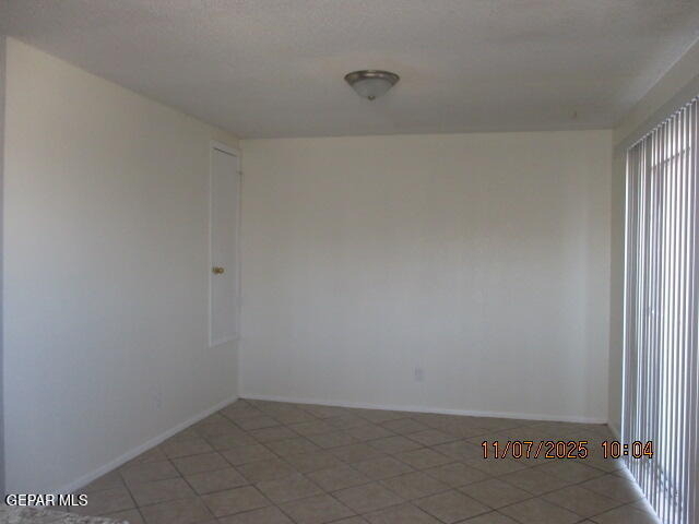 3558 E Glen Drive - Photo 3