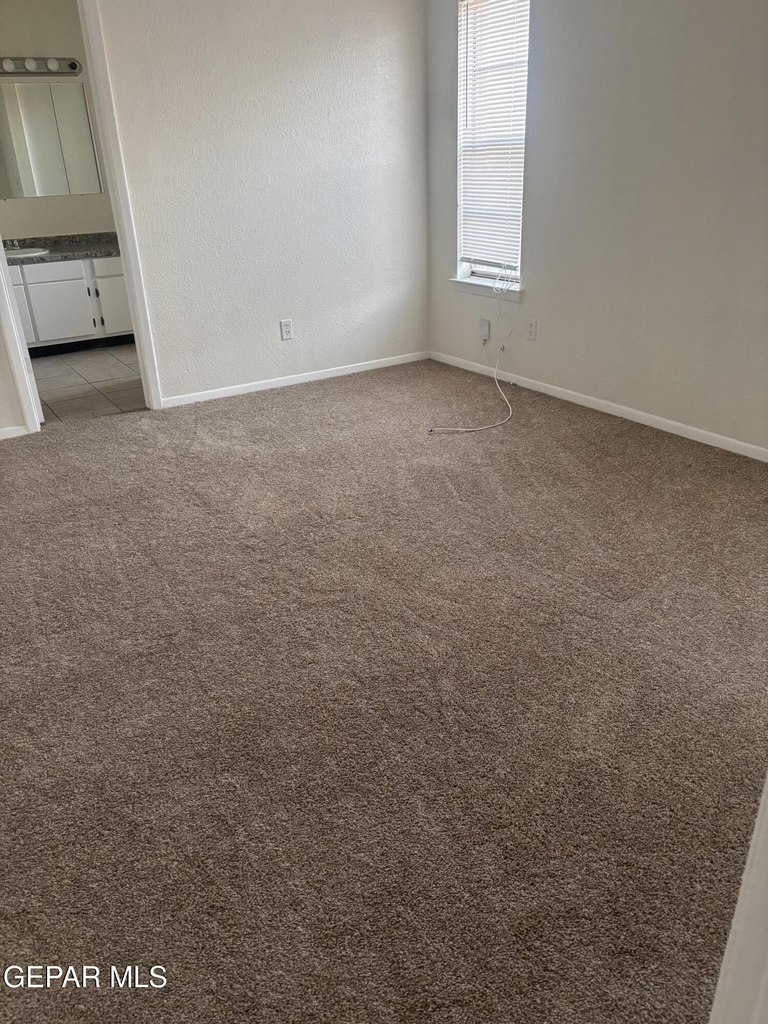 3558 E Glen Drive - Photo 13