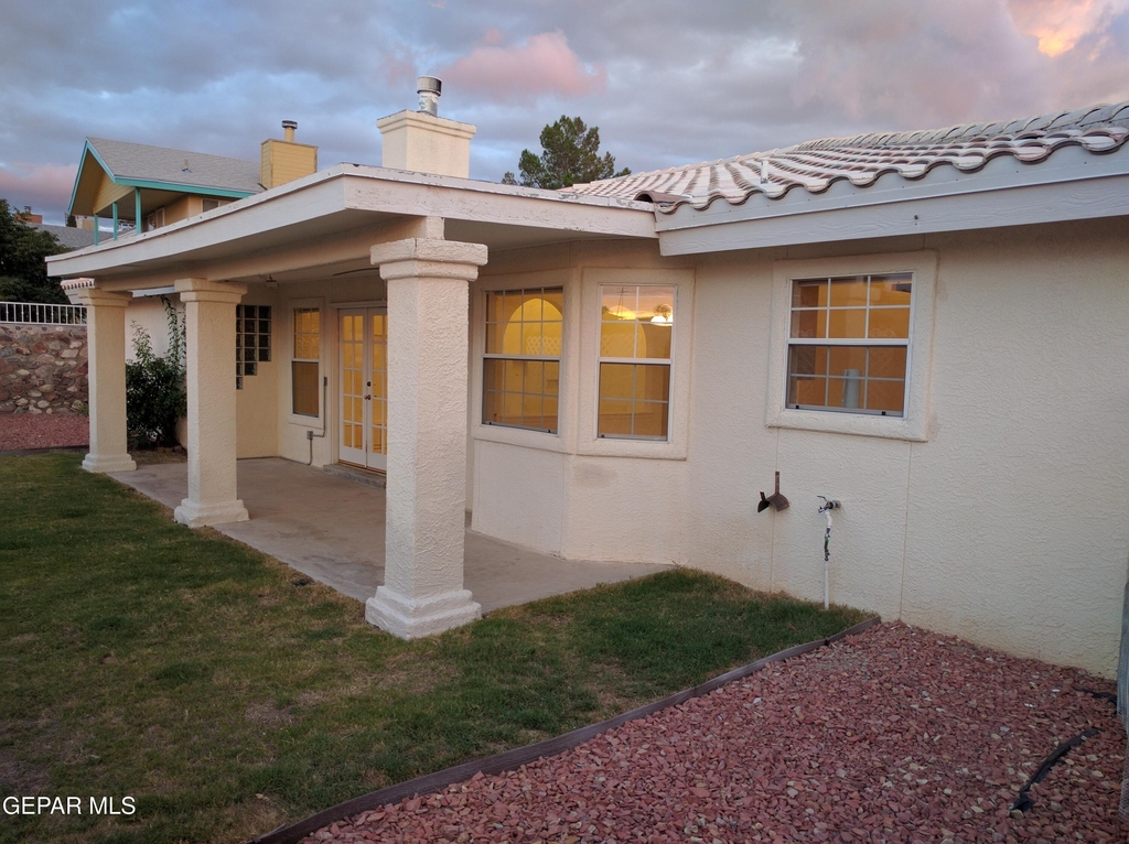 7417 Mission Viejo Drive - Photo 17