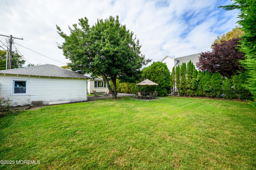 4 2nd Avenue - Photo 42