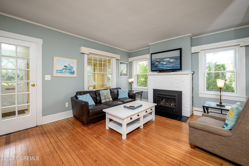 4 2nd Avenue - Photo 9