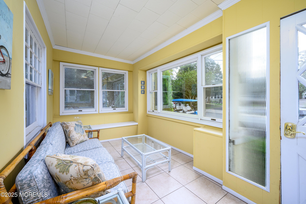 4 2nd Avenue - Photo 5