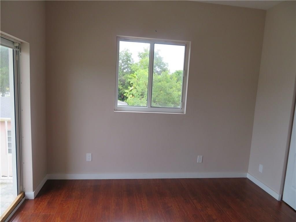 1944 Sheridan Street - Photo 11