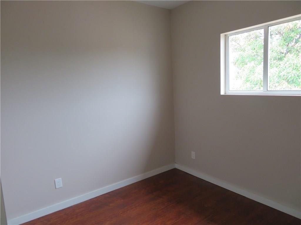 1944 Sheridan Street - Photo 12
