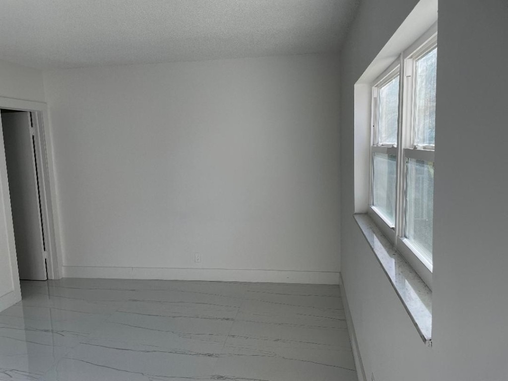 7600 Nw 4th Place - Photo 9