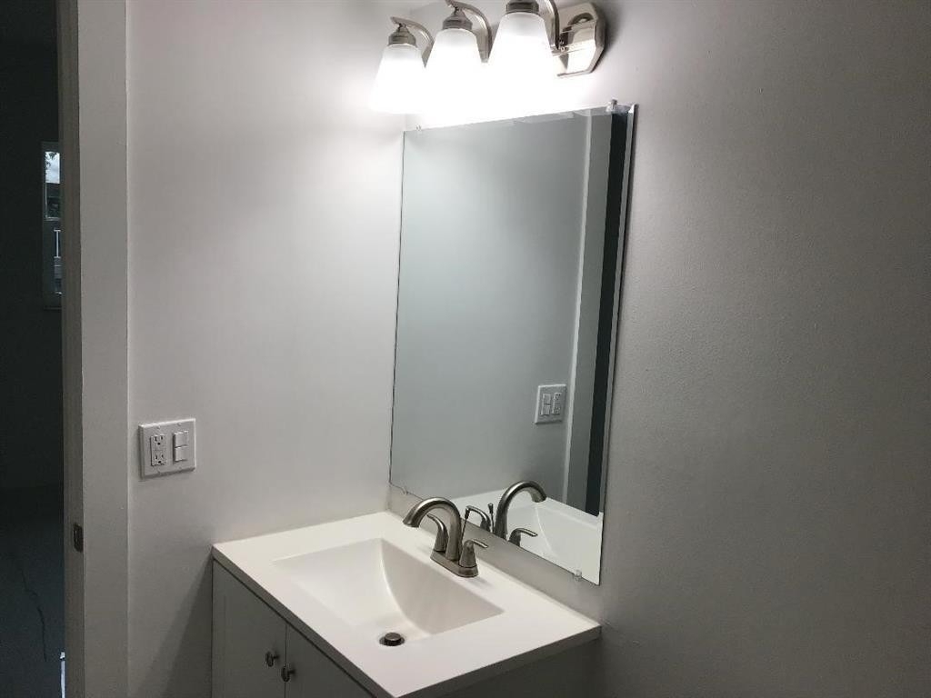 7600 Nw 4th Place - Photo 12