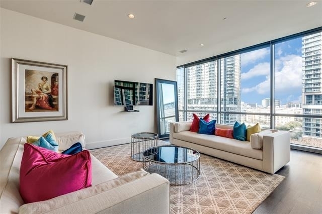 2200 Victory Avenue - Photo 2