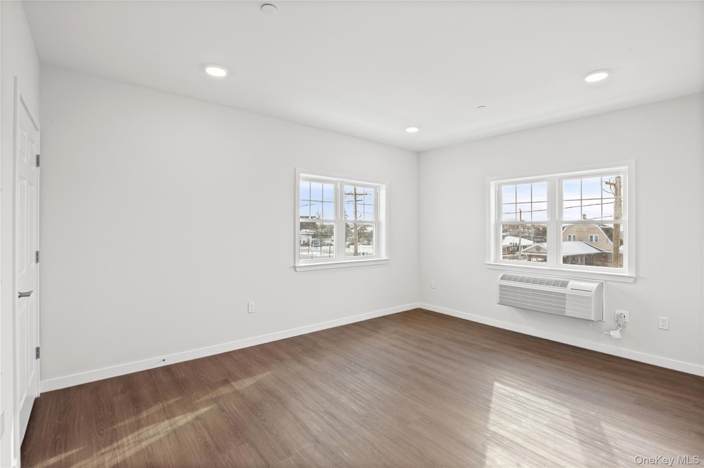 227 4th Avenue - Photo 15