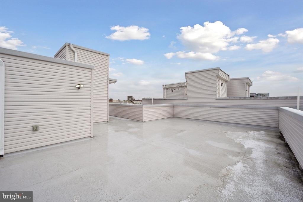 1617 Ridge Avenue - Photo 12