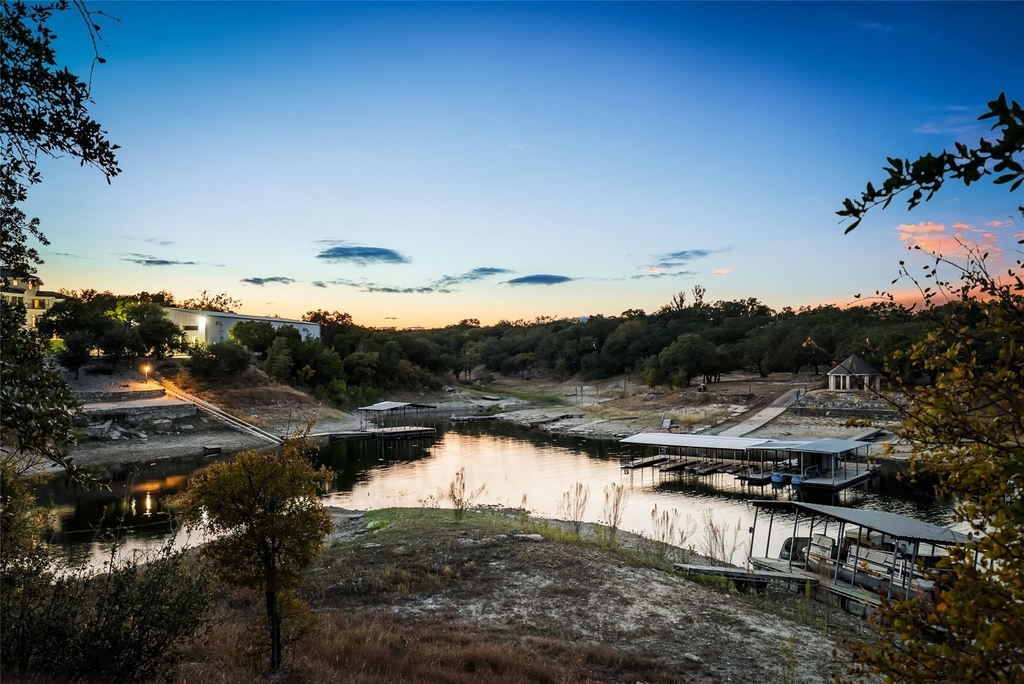 16020 Pool Canyon Rd - Photo 0