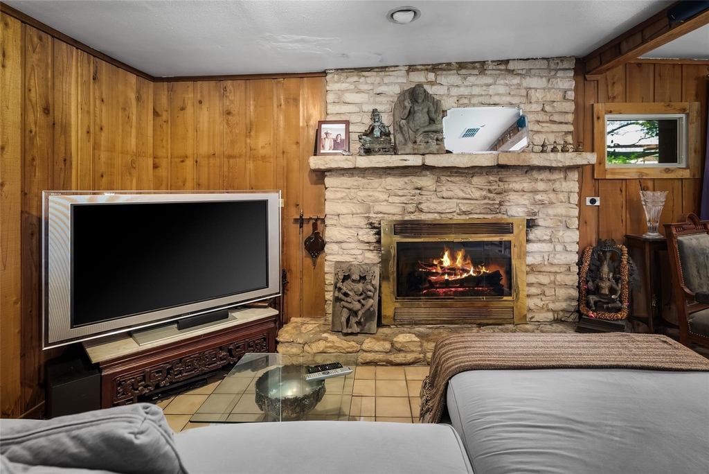 16020 Pool Canyon Rd - Photo 3
