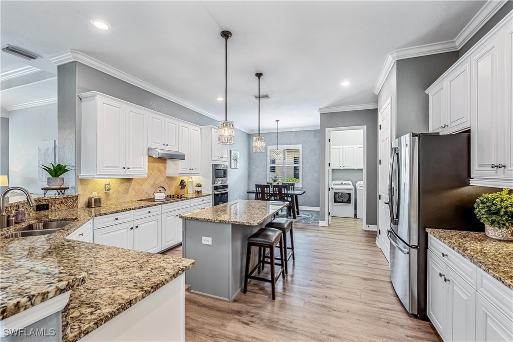 28525 Longford Court - Photo 10