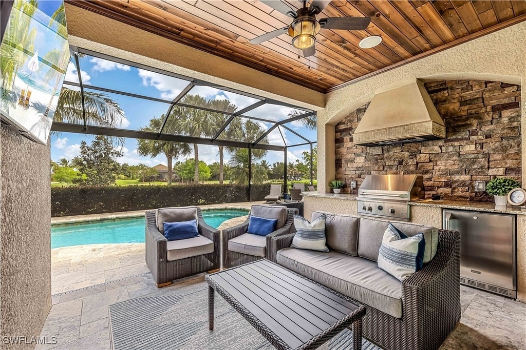 28525 Longford Court - Photo 3