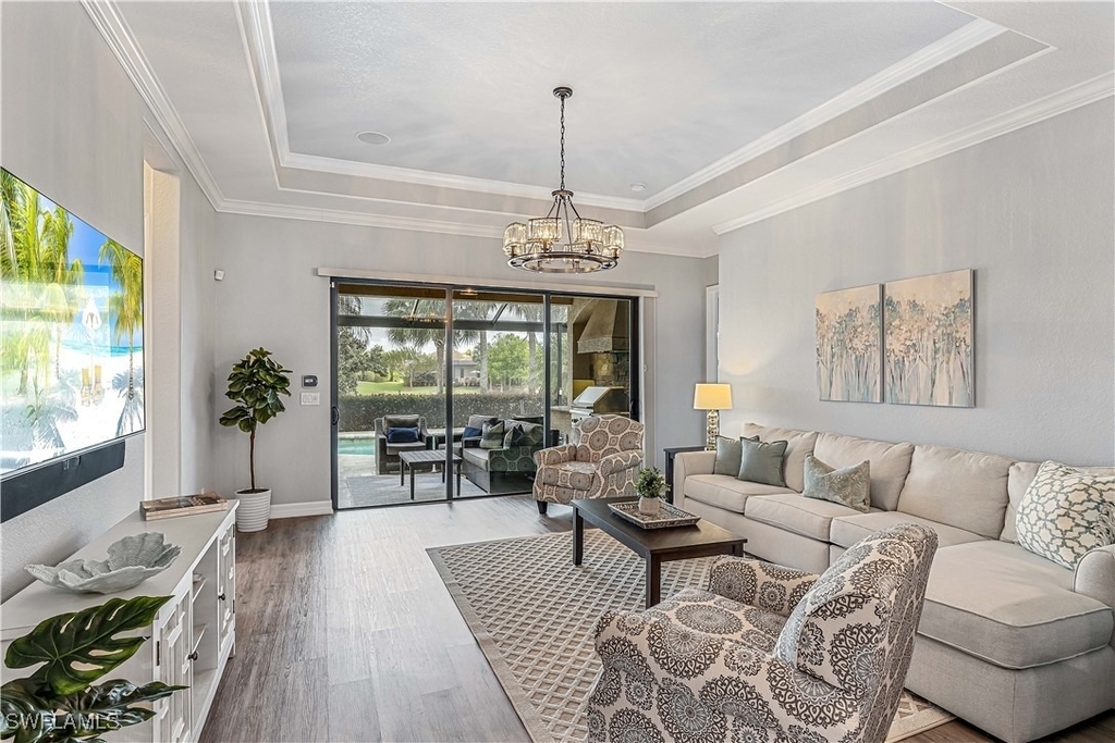 28525 Longford Court - Photo 4