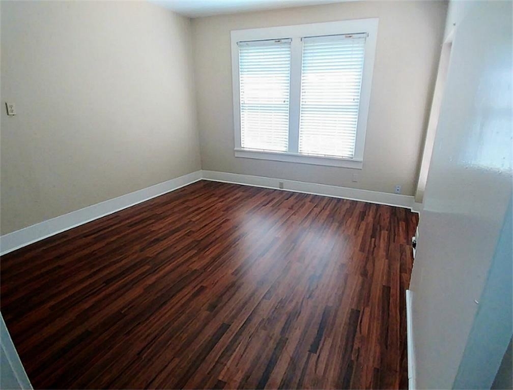 1409 Wentworth Street - Photo 6