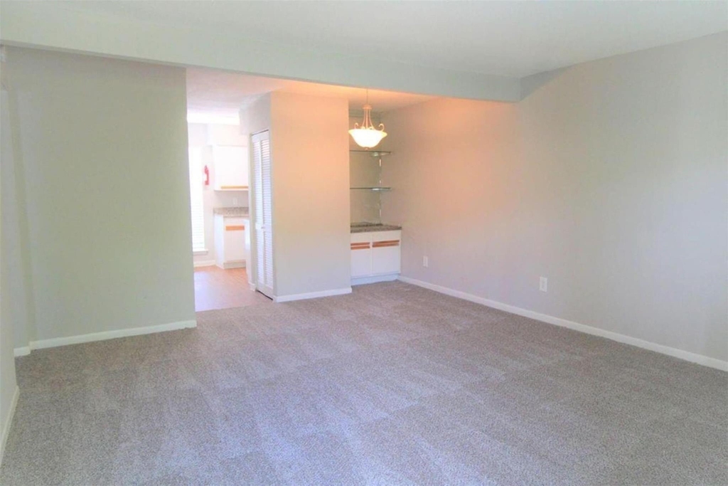 6041 N Winsome Ln - Photo 5