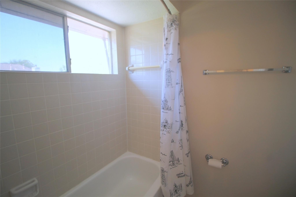 16326 Brush Meadows Court - Photo 29