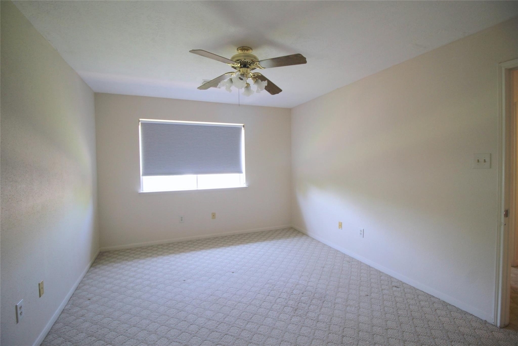 16326 Brush Meadows Court - Photo 31