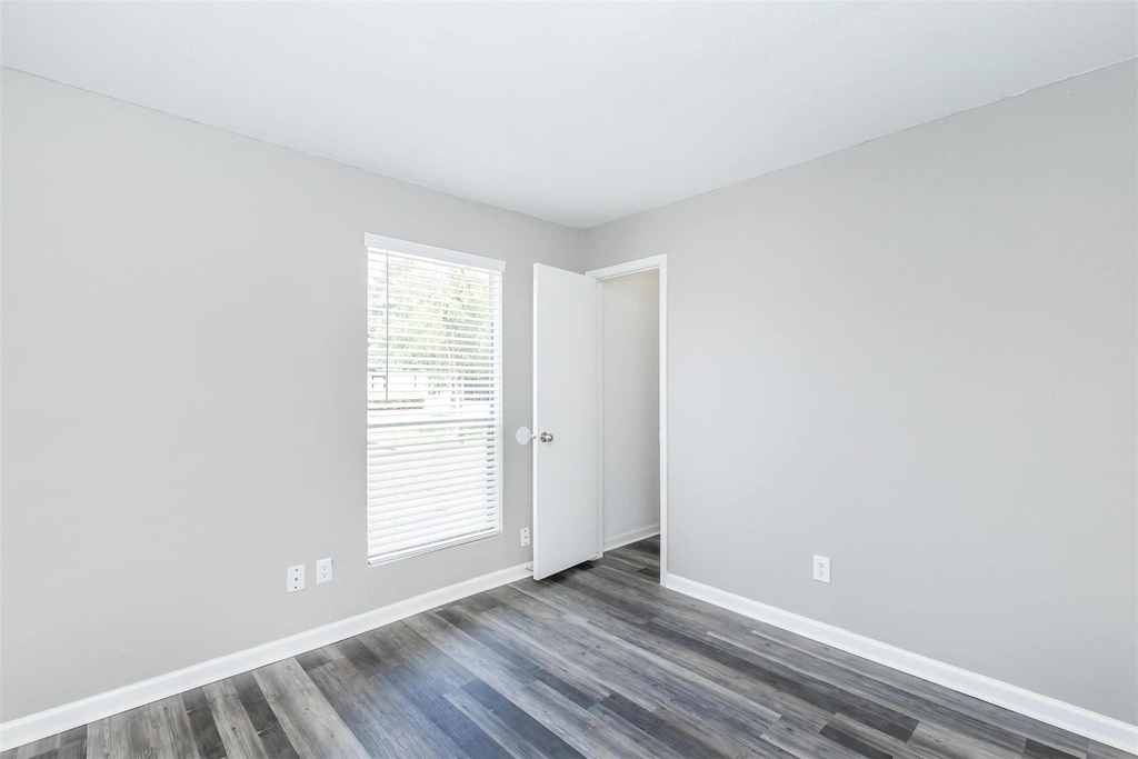 18001 Cypress Trace Road - Photo 12