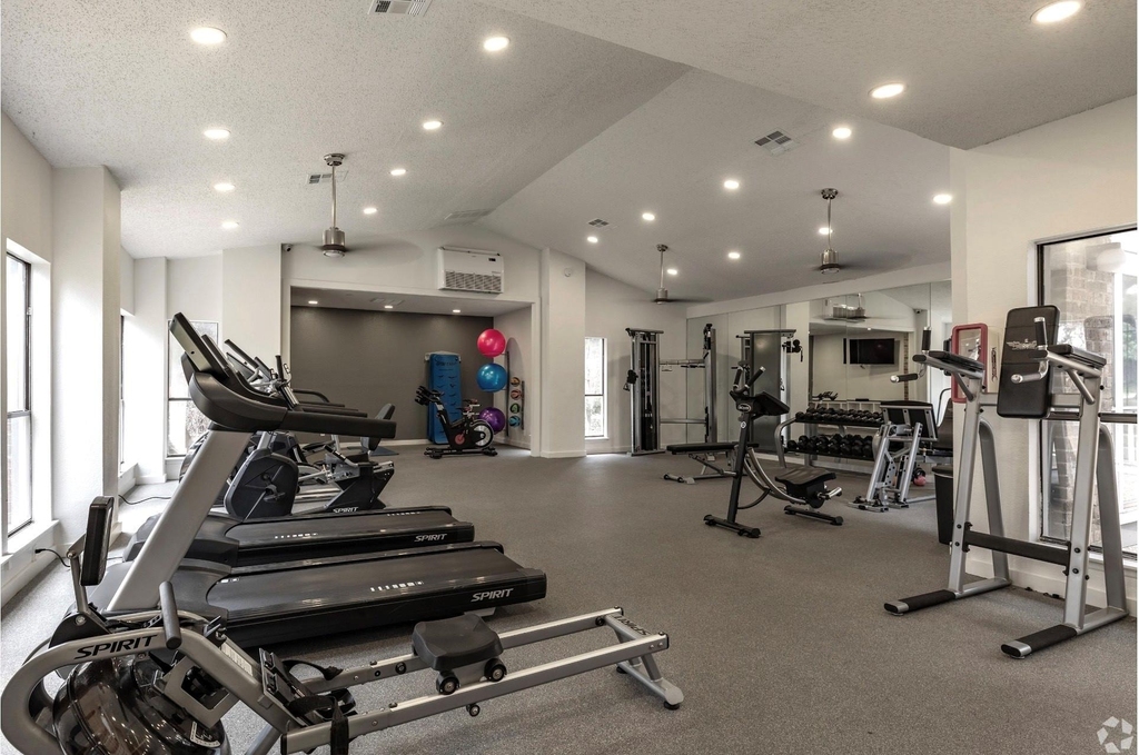 2170 Thousand Oaks Drive - Photo 19